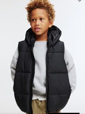 H&M Black Kids Jacket with Hood (like new) 8/10